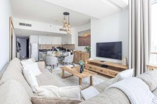 Frank Porter - Laguna Tower - 6