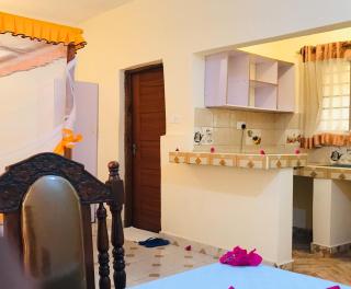 Language Point Cottages - Nairobi - 3