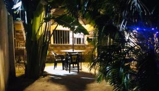 Language Point Cottages - Nairobi - 4