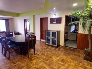 Royal Vista Apartment - 2