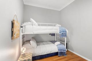 Mar-Lins - Pet Friendly - 2 Mins Walk to Beach - Callala Beach - 2