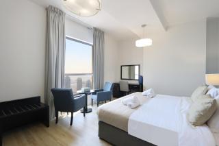 Livbnb - Spacious 2B in Shams with Marina View Walk to Beach - 9