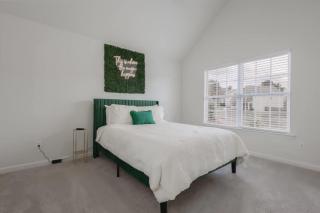 Large Rustic Family Home By RoadATL-KingBed-Firepit-Grill - Braselton - 7