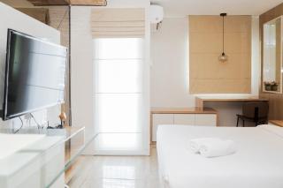 Minimalist and Cozy Studio Apartment at Tuscany Residences By Travelio - Tangerang - 1