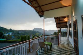Monal Meadows - Bhīm Tāl - 2