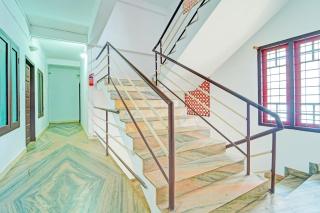 Super Hotel O SRM Road Kochi - Ernakulam - 2