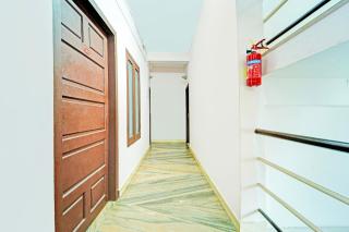 Super Hotel O SRM Road Kochi - Ernakulam - 1
