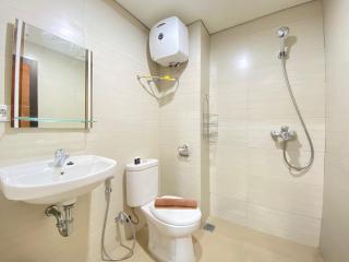 Modern & Cozy 2BR at Gateway Pasteur Apartment By Travelio - Bandung - 6