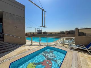 Amazing Studio with Sauna, Gym and Pool - 9