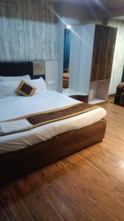 Hotel rashik - 4