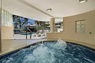 Chateau Royale Beach Resort Maroochydore Sunshine Coast - 5