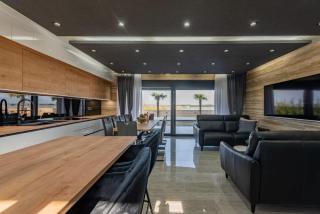 CROWONDER Villa Travera 3 with Heated Swimming Pool - CROWONDER LUXURY RENT - Privlaka - 8