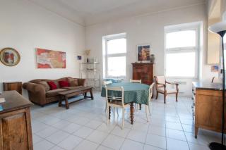 Renne - Vue imprenable sur le Rhône - Arles - 6