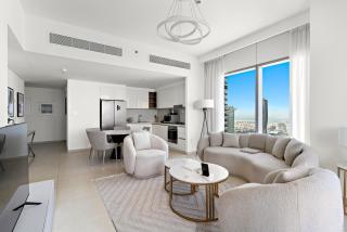 2BR Elegant Interior, Breathtaking Views, Downtown - Dubai - 7