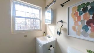 New 4 Apts-198-3 Bed Apt 1st Floor & 3 Bed Apt 2nd Floor - 1 Bed Studio Apt Ground Floor & 1 Bed Studio Apt Ground Floor near Penn Station EWR Airport Hospital NYC - Newark - 4