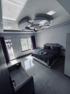 Hotel Paradise Palm - Rishikesh - 0