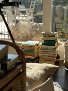 Artsy Italian lake retreat with stunning views! - 1