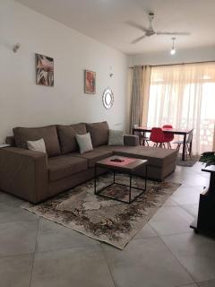 Links Rd Nyali 2BR with Wi-Fi, smart TV - Mombaça - 0