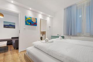 Glorious space in City Centre - 7