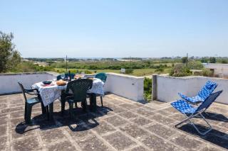 Casa Castiglione With Balcony - Torre Lapillo - 9