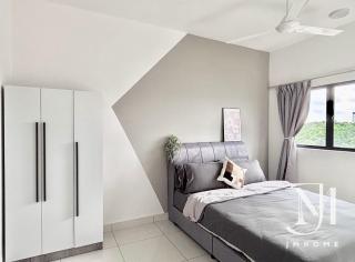 C180 Trader Park 3BR Family Suite #20 - 0