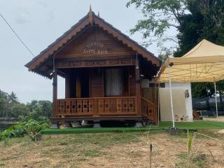Inap Desa Abang adik - Kampong Dalong - 9
