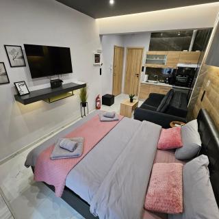 Central 5 Modern Apartment with free parking - Serres - 5