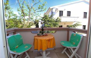 Beautiful Apartment In Mandre With Wifi - Mandre - 9