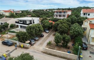 Beautiful Apartment In Mandre With Wifi - Mandre - 3