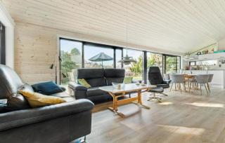 Stunning Home In Dronningmølle - Dronningmølle - 8