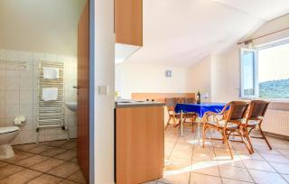 Nice Apartment In Jezera With Wifi - 8