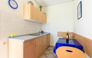 Lovely Apartment In Jezera With Wifi - Jezera - 7