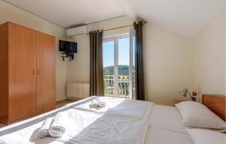 Lovely Apartment In Jezera With Wifi - Jezera - 3