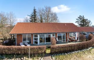 3 Bedroom Gorgeous Home In Hejls - 1