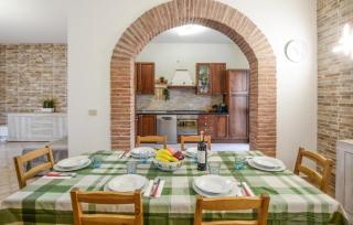 Cozy Home In Cecina With Wifi - Cecina - 7