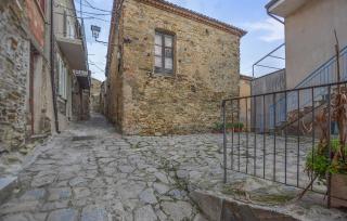 Amazing Home In Frazione Cosentini - Cosentini - 3