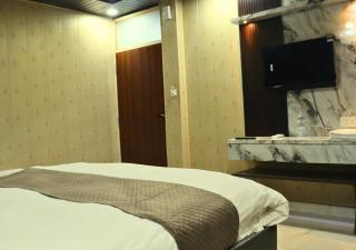 Ganga Riverfront Rooms And Banquet - Prayagraj - 4