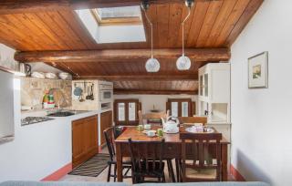 1 Bedroom Stunning Apartment In Sorano - 7