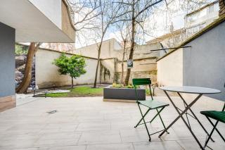 Central Apartments with Patio Close to Sea - 8