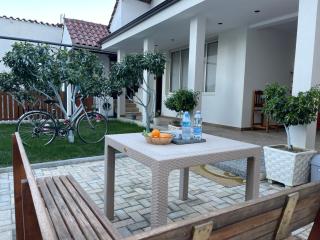 Guest House ESANBJA - Berat - 9