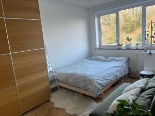 Lea Valley Nature Reserve Bright Home with Private Garden - 35 min to London - Nazeing - 3