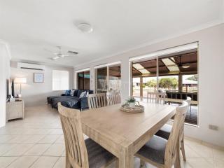 Private Jetty Family & Pet-friendly Retreat - South Yunderup - 3