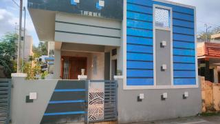 Independent house at prime location - Kāraikkudi - 9