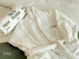 Elegant 2BR - 10 Min to Dubai Mall & Burj Khalifa at Aykon City By ĀYA Boutique - 3