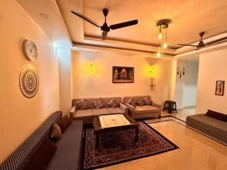 Yoga Wifi Travel Home Stay - Rishikesh - 1