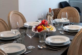 3-Br apartment in the Golden Square - 4