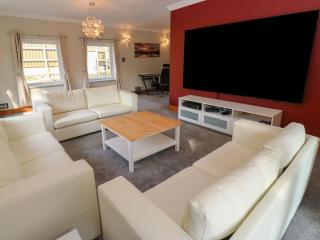 Pickwood Grange - Sowerby Bridge - 1