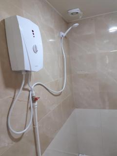 Hangstyan tun antarayin - - 0