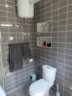 Ghanastays at Spintex Road Accra 4 bed house - 1