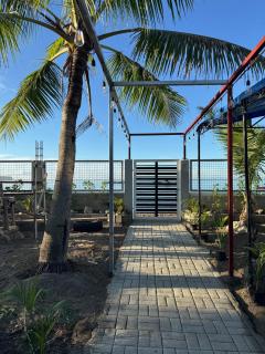Isla Enriqueta - Private Beach Resort - Iba - 1